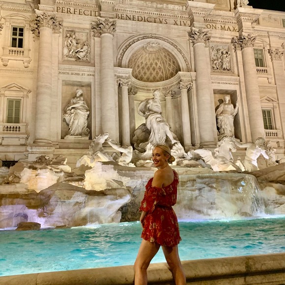 Meet your Posher, Alissa - Picture 1 of 1